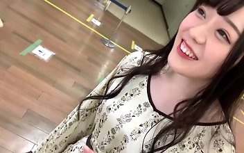 Satisfy Your Desires With Two Shots Of Nakadashi: Innocent Young Lady's First Time
