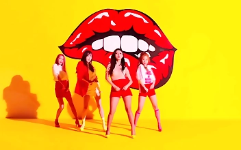 Crave Wheein's Luscious Figure And Matsushita Saeko's Alluring Moves In Jav Candy