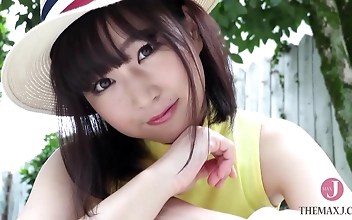 Revealing The Luscious Curves Of The Japanese Enchantress - A Jav Video You Can't Miss!
